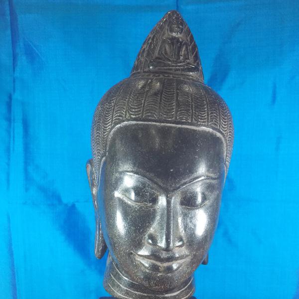 Bronze lokesvara head,  645g