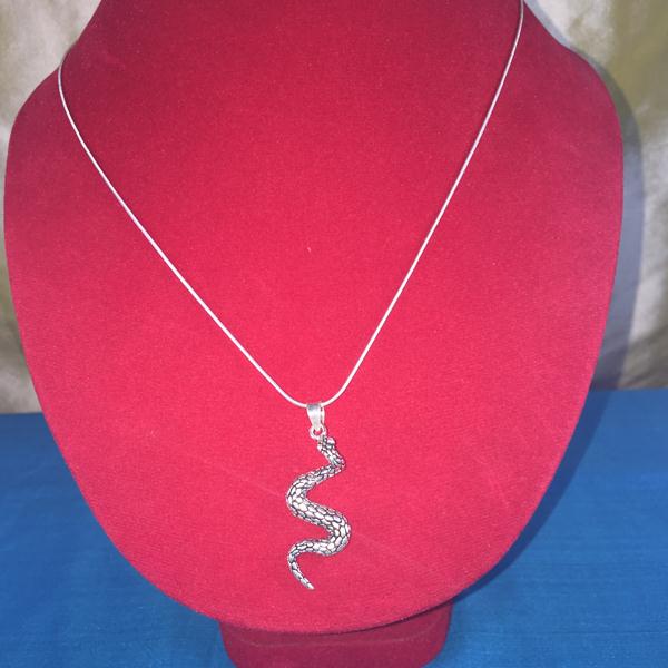 Snake Pendent, 92.5% Silver, Weight 6g
